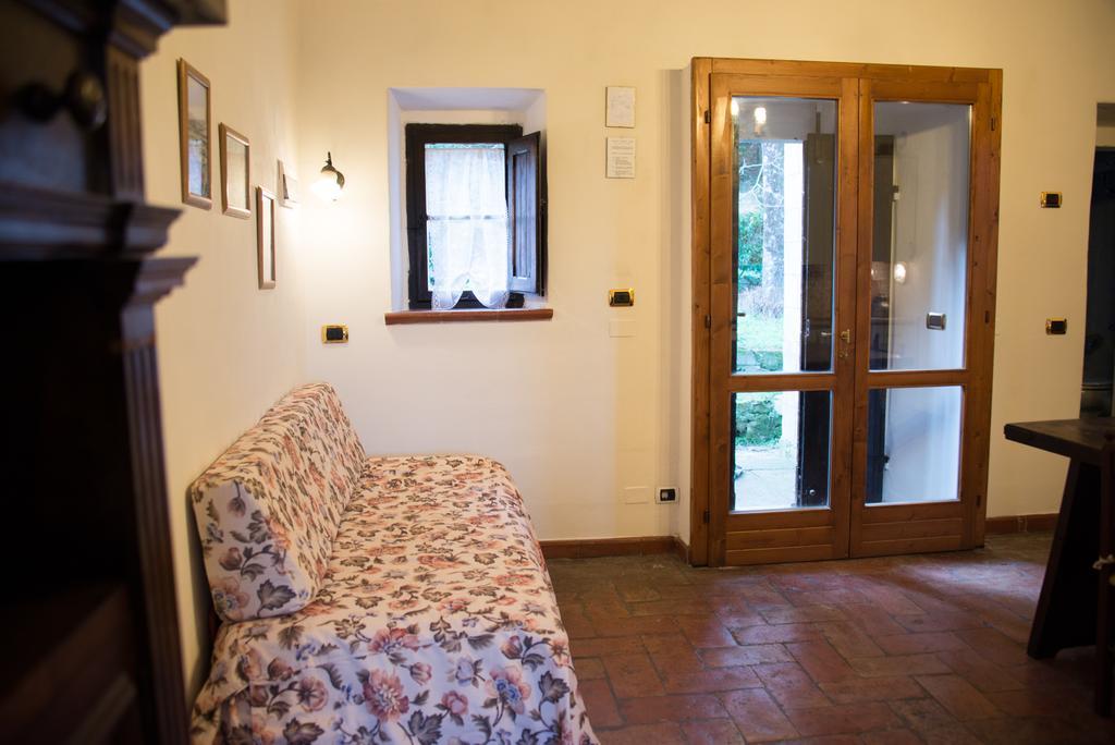 Borgo La Dogana Hotel Tuoro sul Trasimeno Esterno foto